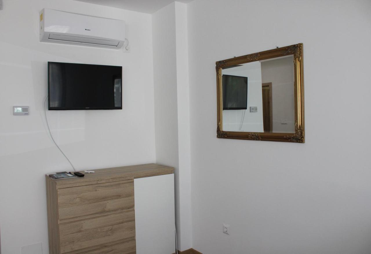 Nella Apartman Apartment Siofok Exterior photo